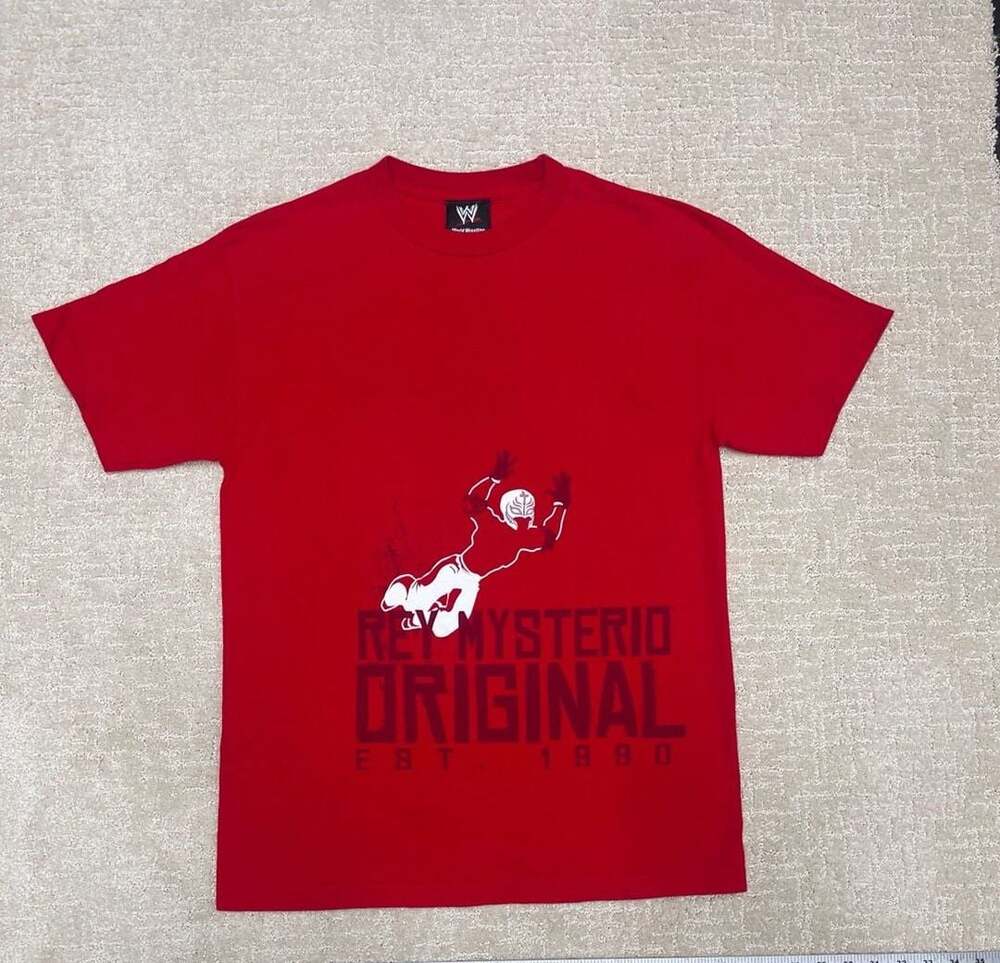 Vintage 2002 WWE Rey Mysterio Original Graphic T-Shirt